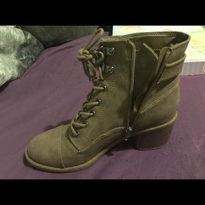 G by Guess combat boots size 7
